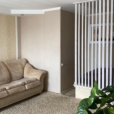 Cozy And Comfortable Apartment Cherkasy Exterior photo